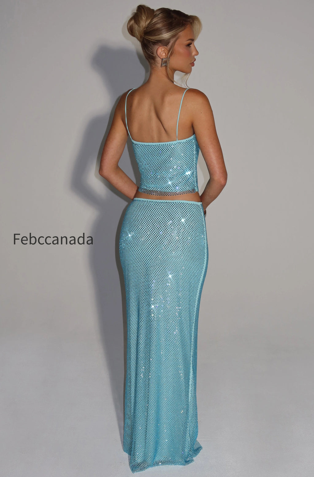 nora-top-aqua-35290898
