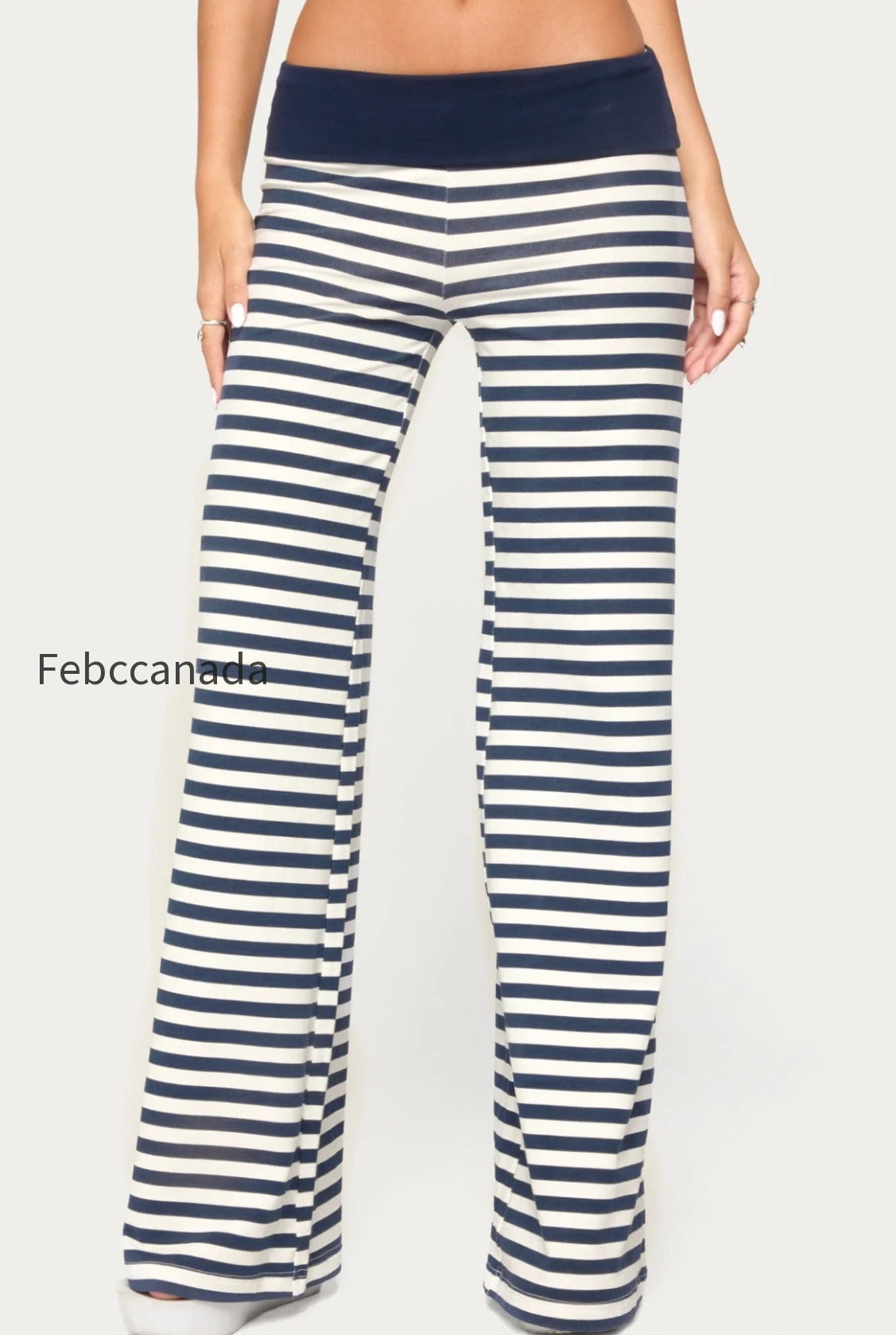 s25586_navy-and-white