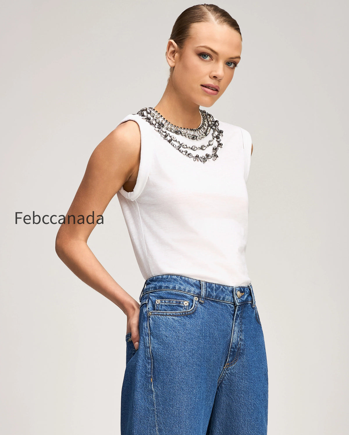 chunky-layered-necklace-bella-in-white-zt782g2962z